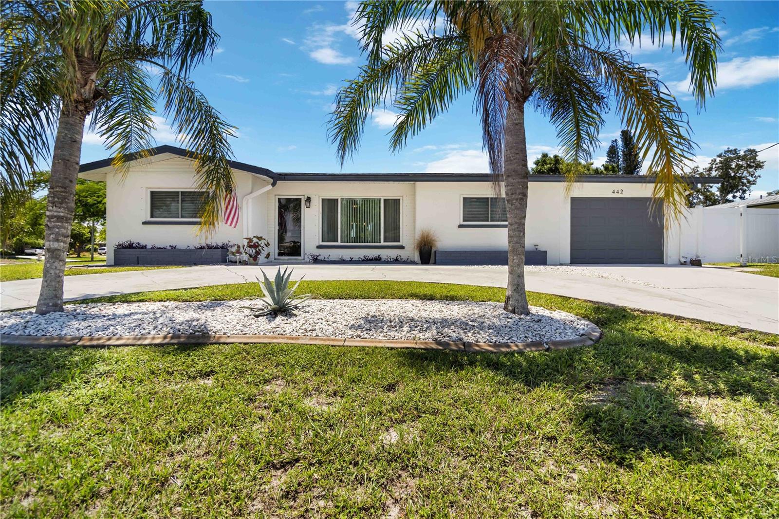 442 Hickory Rd